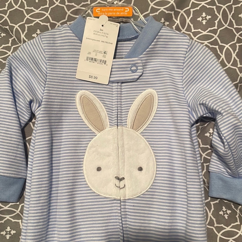 Carters 3 MONTHS bodysuits